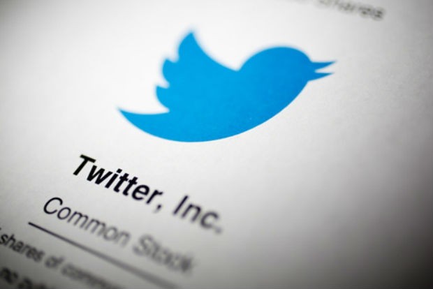 Twitter "huýt" giá bán chính mình